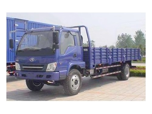 CAMION 4X2 PLATEAU FORLAND 4700