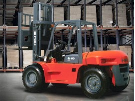 CHARIOT ELEVATEUR 6T