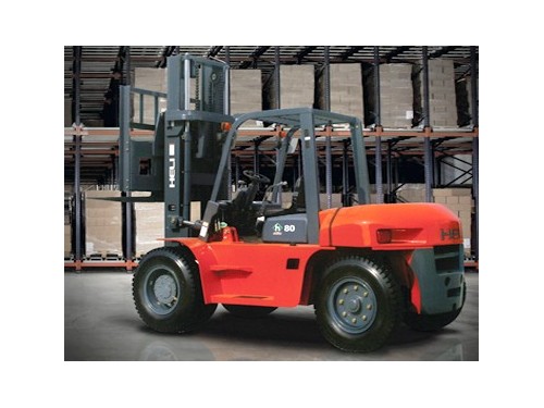 CHARIOT ELEVATEUR 6T